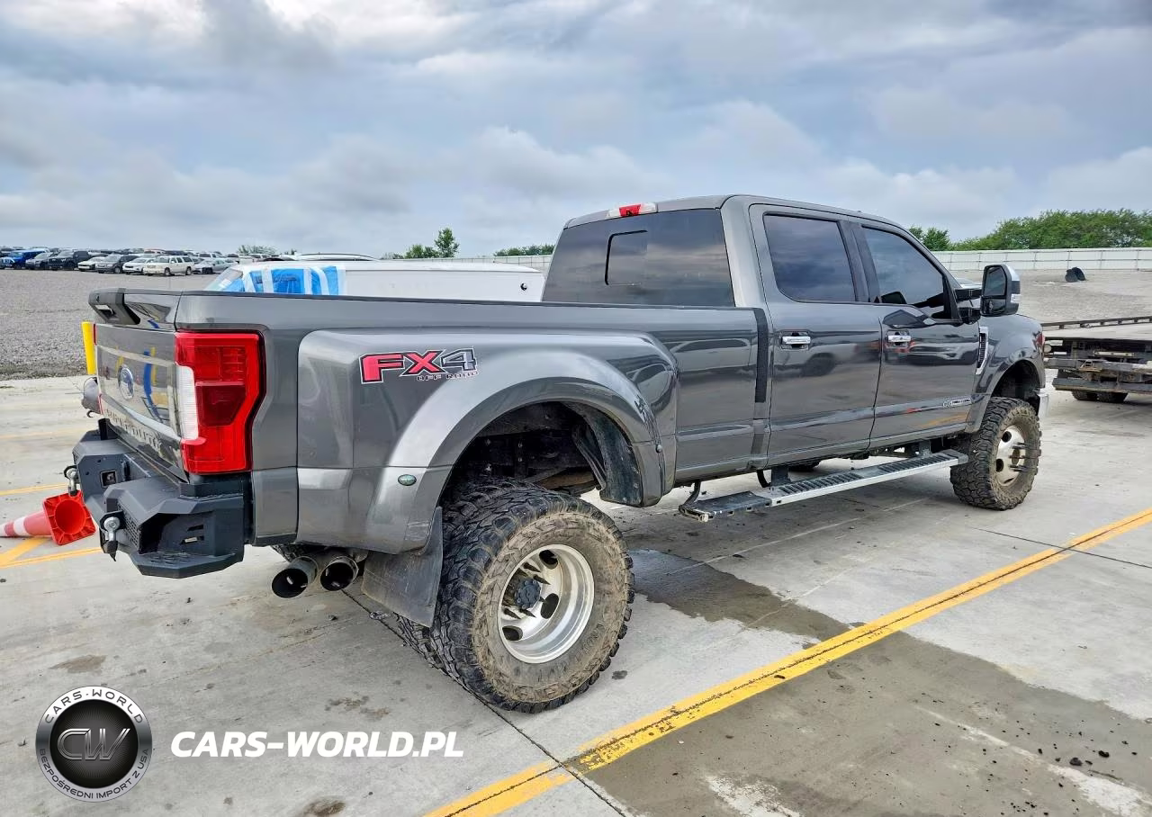 2019 Ford F350 Super Duty VIN:1FT8W3DT6KEE63693 - 3