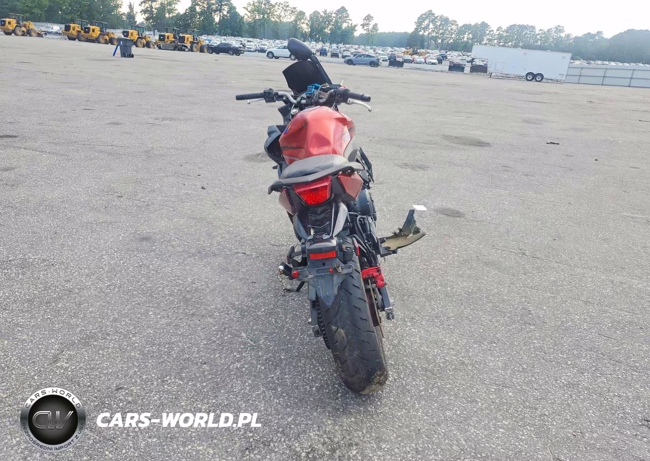 2011 Yamaha Fz6 R VIN:JYARJ18E3BA006622 - 4