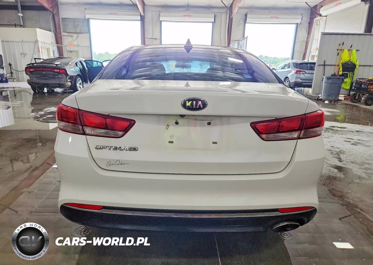 2017 Kia Optima Lx VIN:5XXGT4L37HG154184 - 6