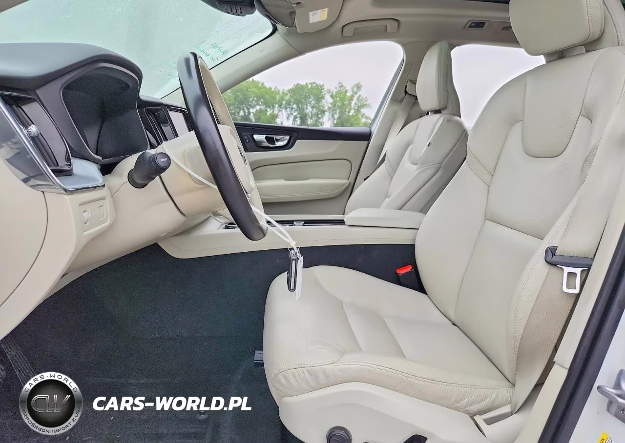 2020 Volvo Xc60 T5 Momentum VIN:YV4102RK7L1411511 - 7