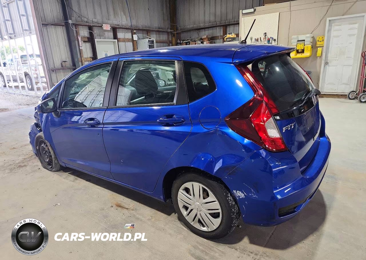 2019 Honda Fit Lx VIN:3HGGK5H48KM715266 - 2