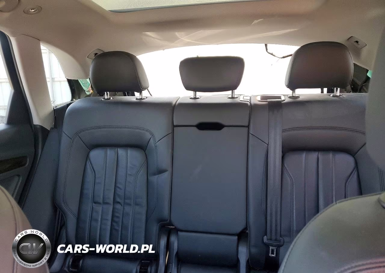 2019 Audi Q5 Premium Plus VIN:WA1BNAFY3K2109616 - 10