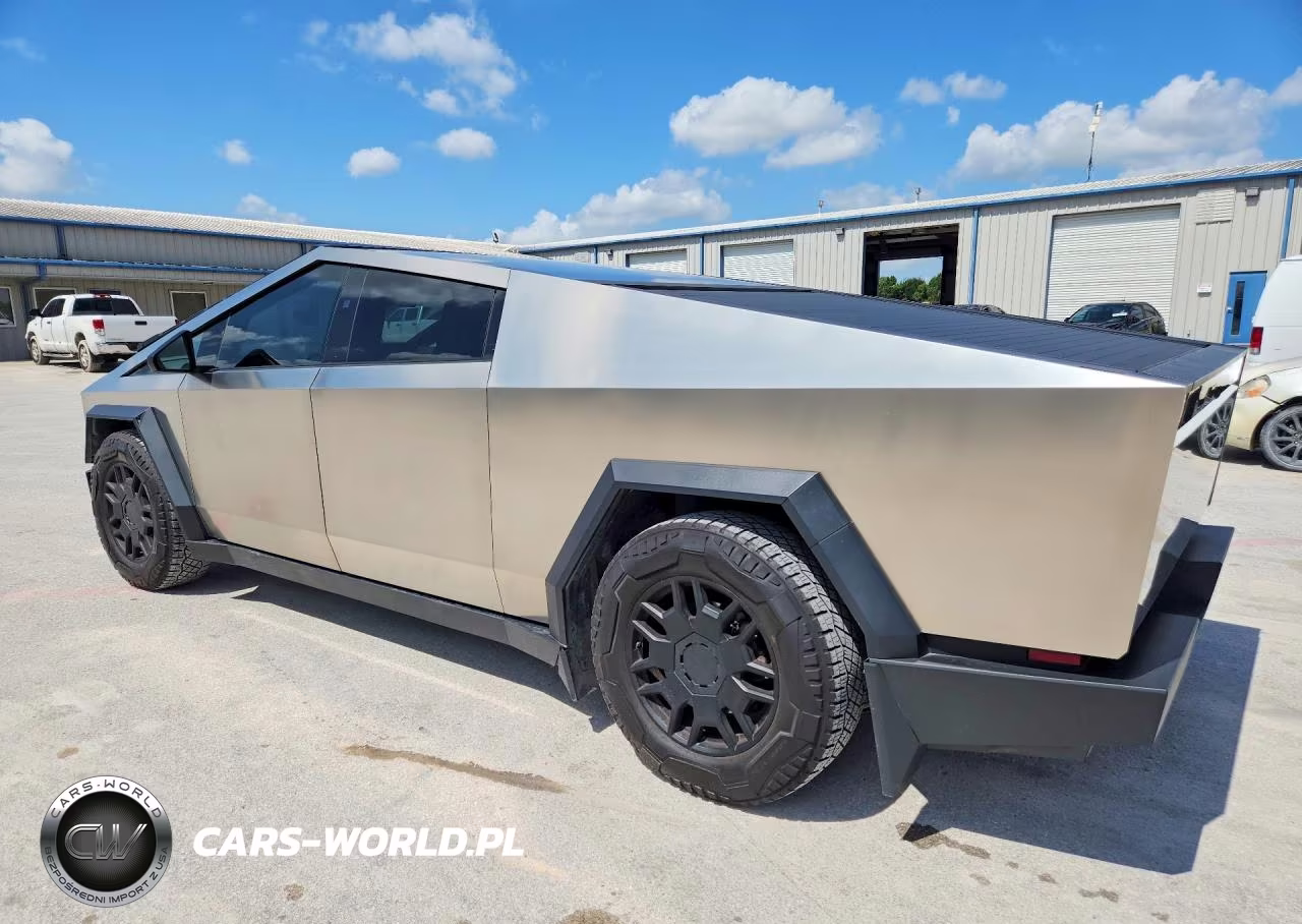 2024 Tesla Cybertruck VIN:7G2CEHEE9RA026641 - 2