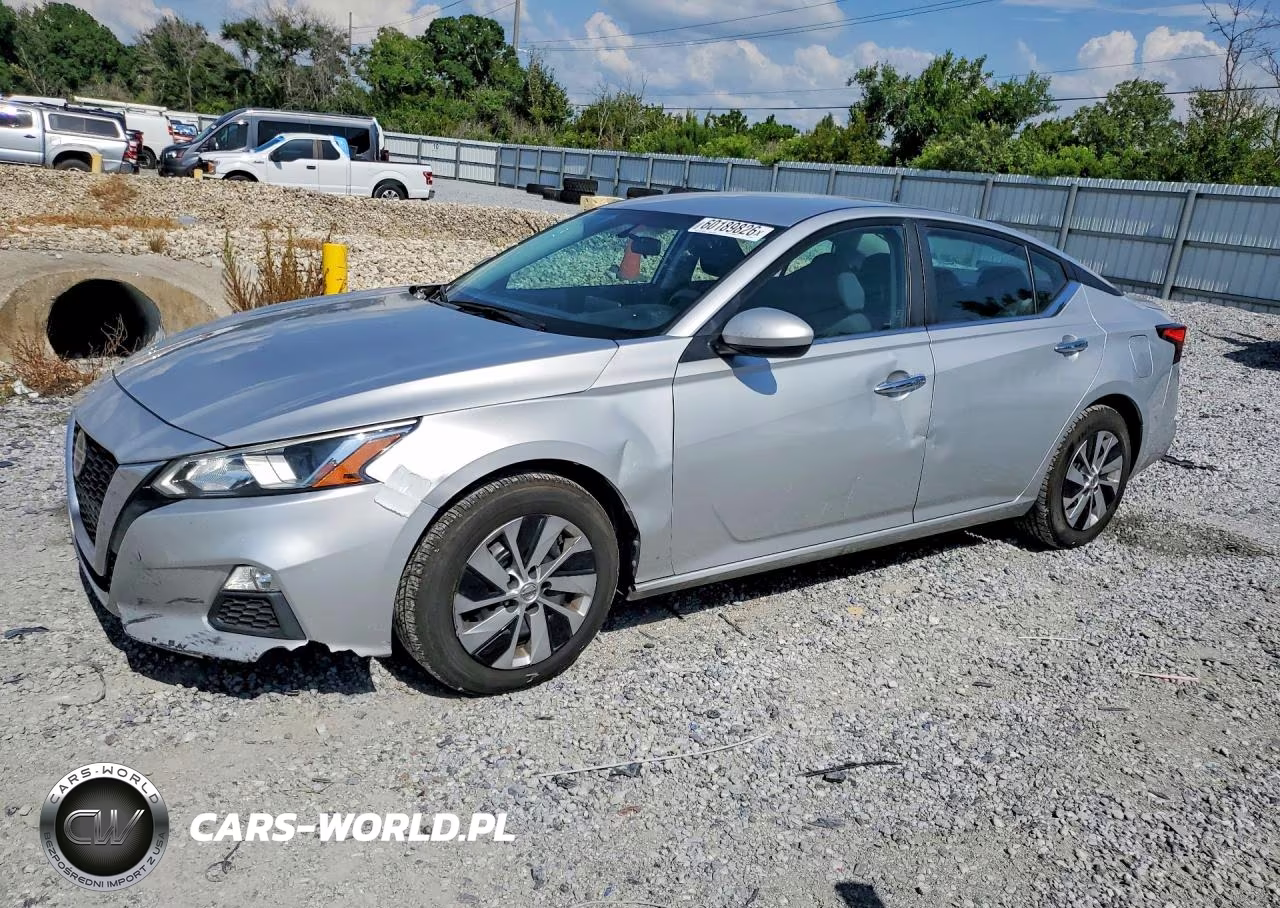 2020 Nissan Altima S – zdjęcie 1 z 12