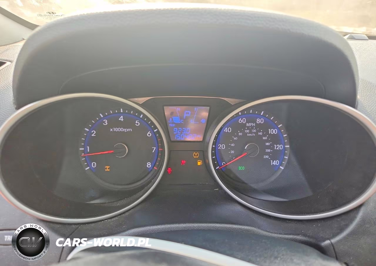 2012 Hyundai Tucson Limited VIN:KM8JUCACXCU445339 - 9