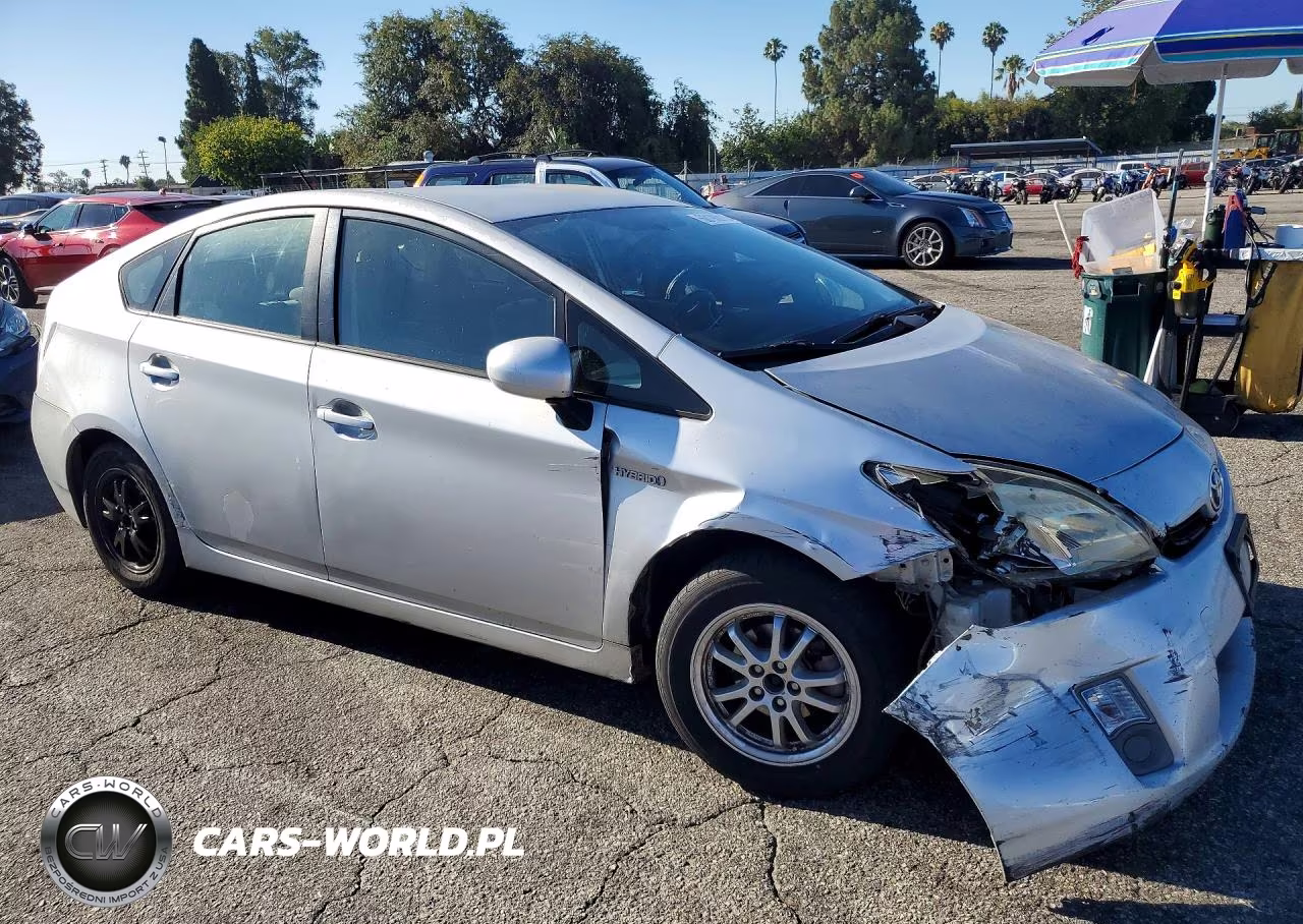 2010 Toyota Prius VIN:JTDKN3DU7A0017730 - 4