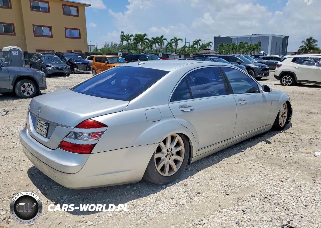2007 Mercedes-Benz S 550 VIN:WDDNG71X27A107972 - 3