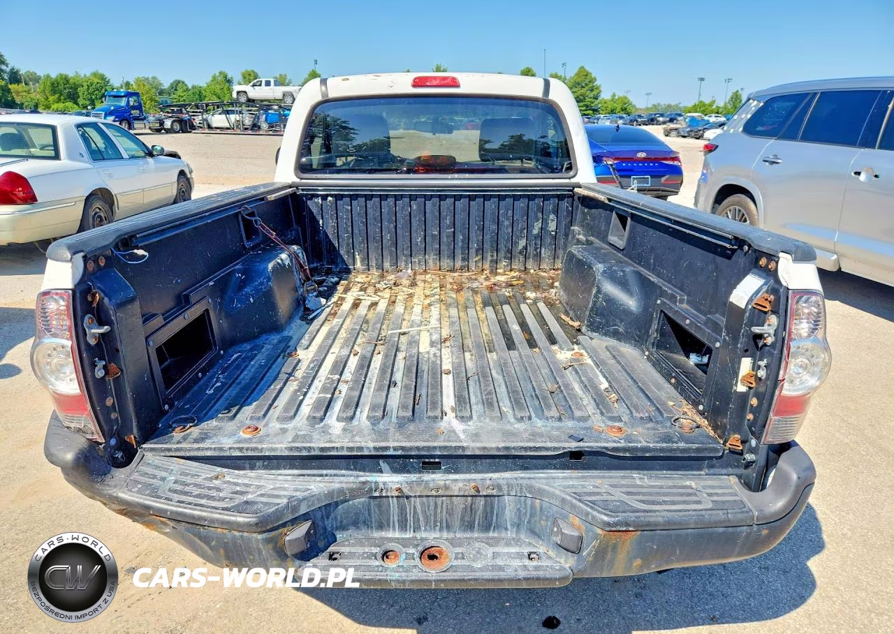 2010 Toyota Tacoma Base VIN:5TENX4CNXAZ681768 - 6