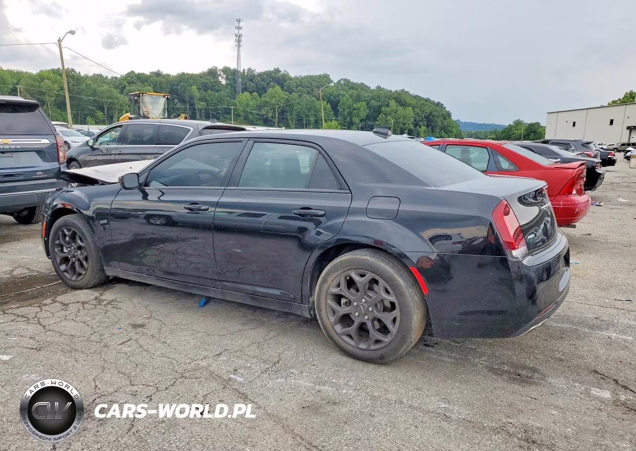 2019 Chrysler 300 S VIN:2C3CCAGG2KH610773 - 2