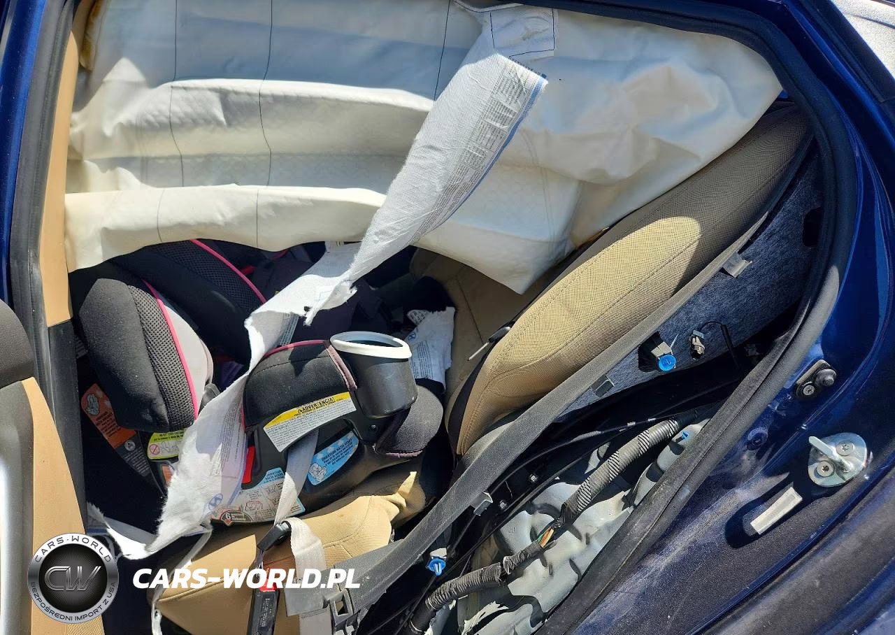 2013 Hyundai Elantra Gls VIN:KMHDH4AE5DU527795 - 10