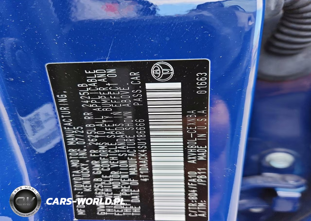 2025 Toyota Camry Le VIN:4T1DAACK4SU186666 - 12