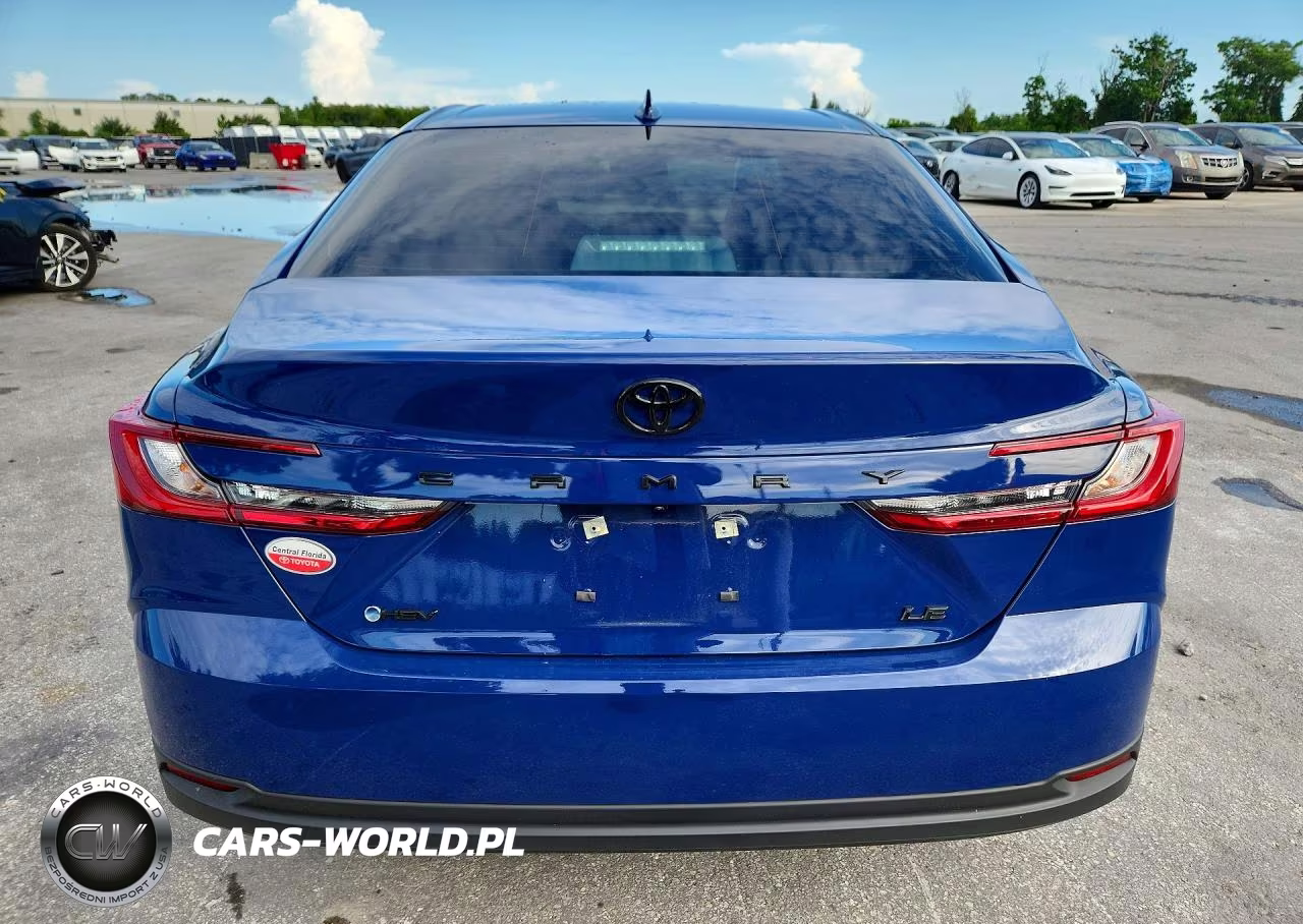 2025 Toyota Camry Le VIN:4T1DAACK4SU186666 - 6