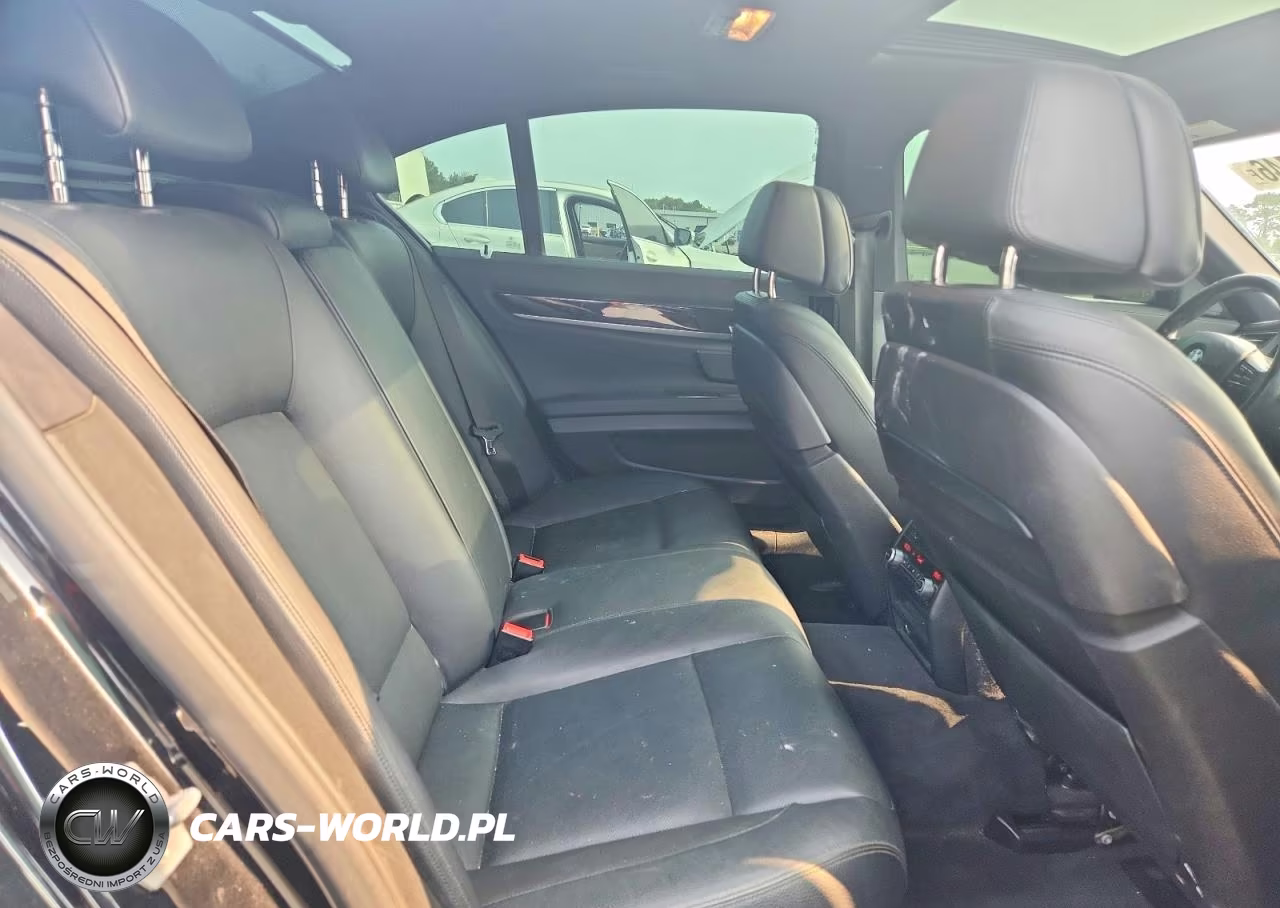 2015 BMW 740 I VIN:WBAYA6C53FG273294 - 10