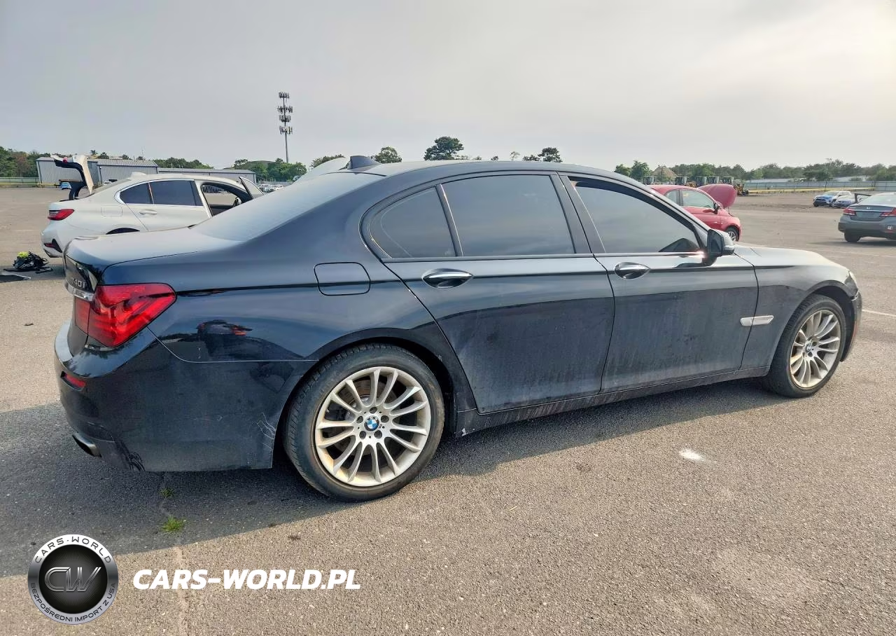 2015 BMW 740 I VIN:WBAYA6C53FG273294 - 3