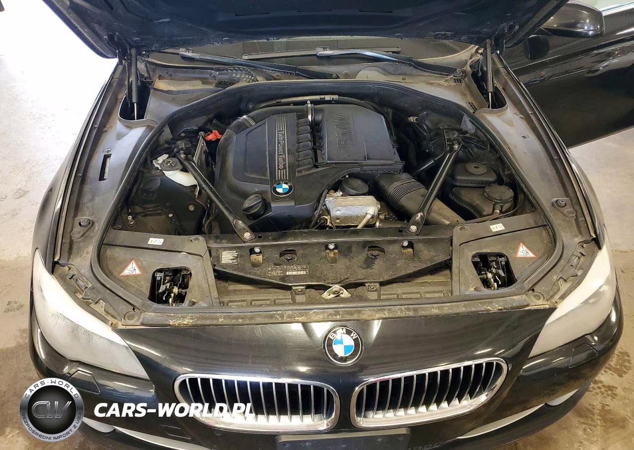 2013 BMW 535 Xi VIN:WBAFU7C56DDU71502 - 11