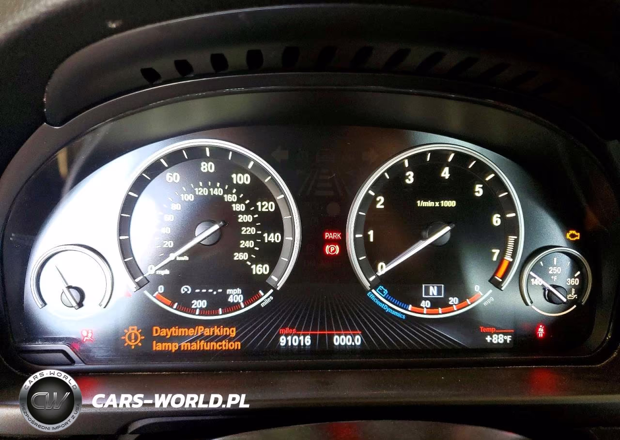 2013 BMW 535 Xi VIN:WBAFU7C56DDU71502 - 9