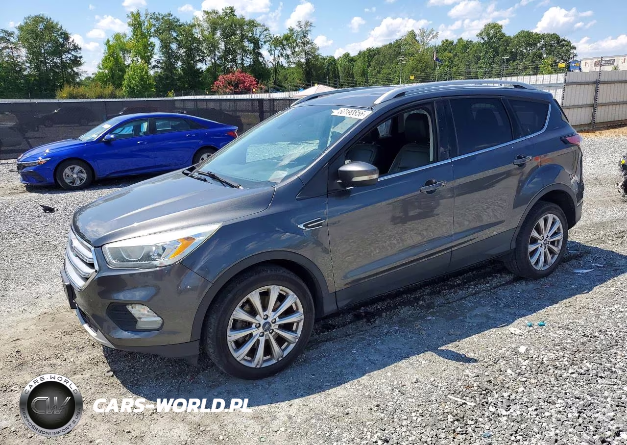 2017 Ford Escape Titanium – zdjęcie 1 z 13