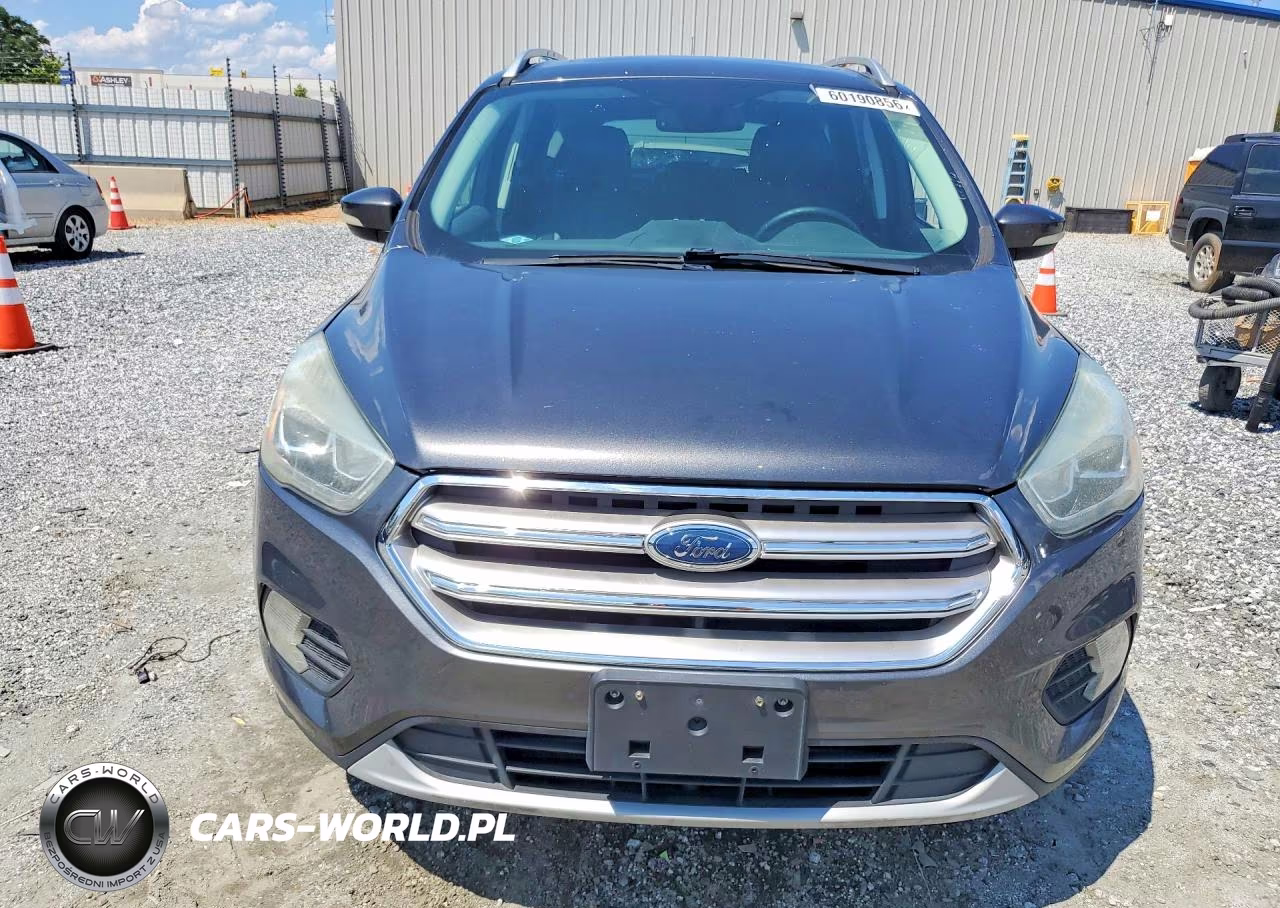 2017 Ford Escape Titanium VIN:1FMCU9J98HUD56814 - 5