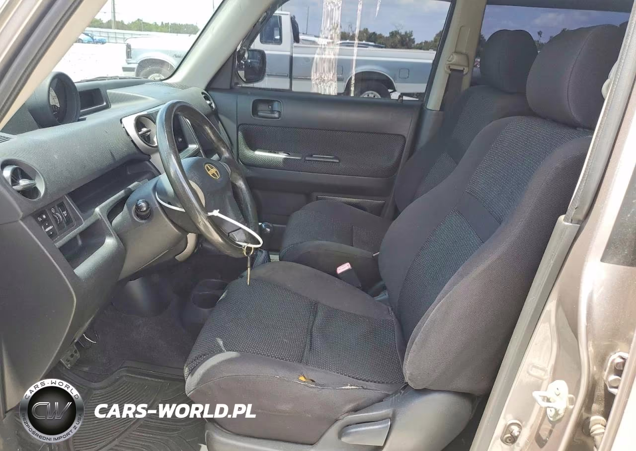 2004 Toyota Scion Xb VIN:JTLKT334240147544 - 7