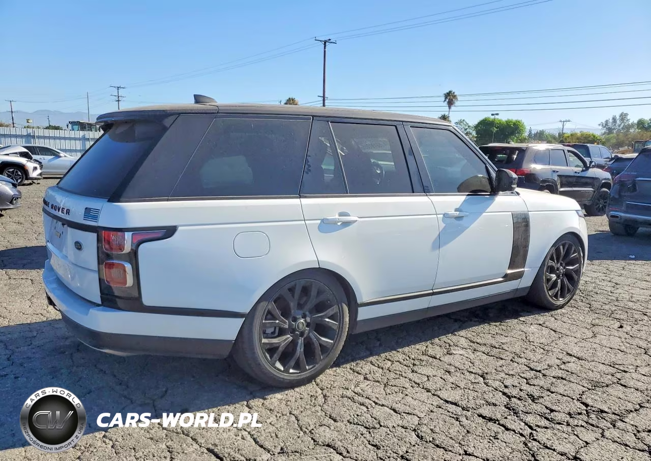 2018 Land Rover Range Rover Supercharged VIN:SALGS2RE1JA503429 - 3