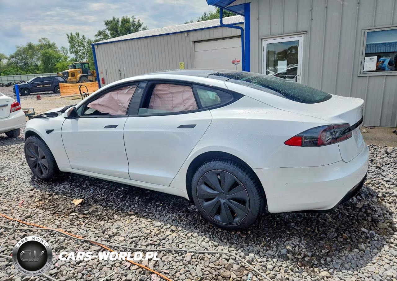 2021 Tesla Model S VIN:5YJSA1E53MF429270 - 2