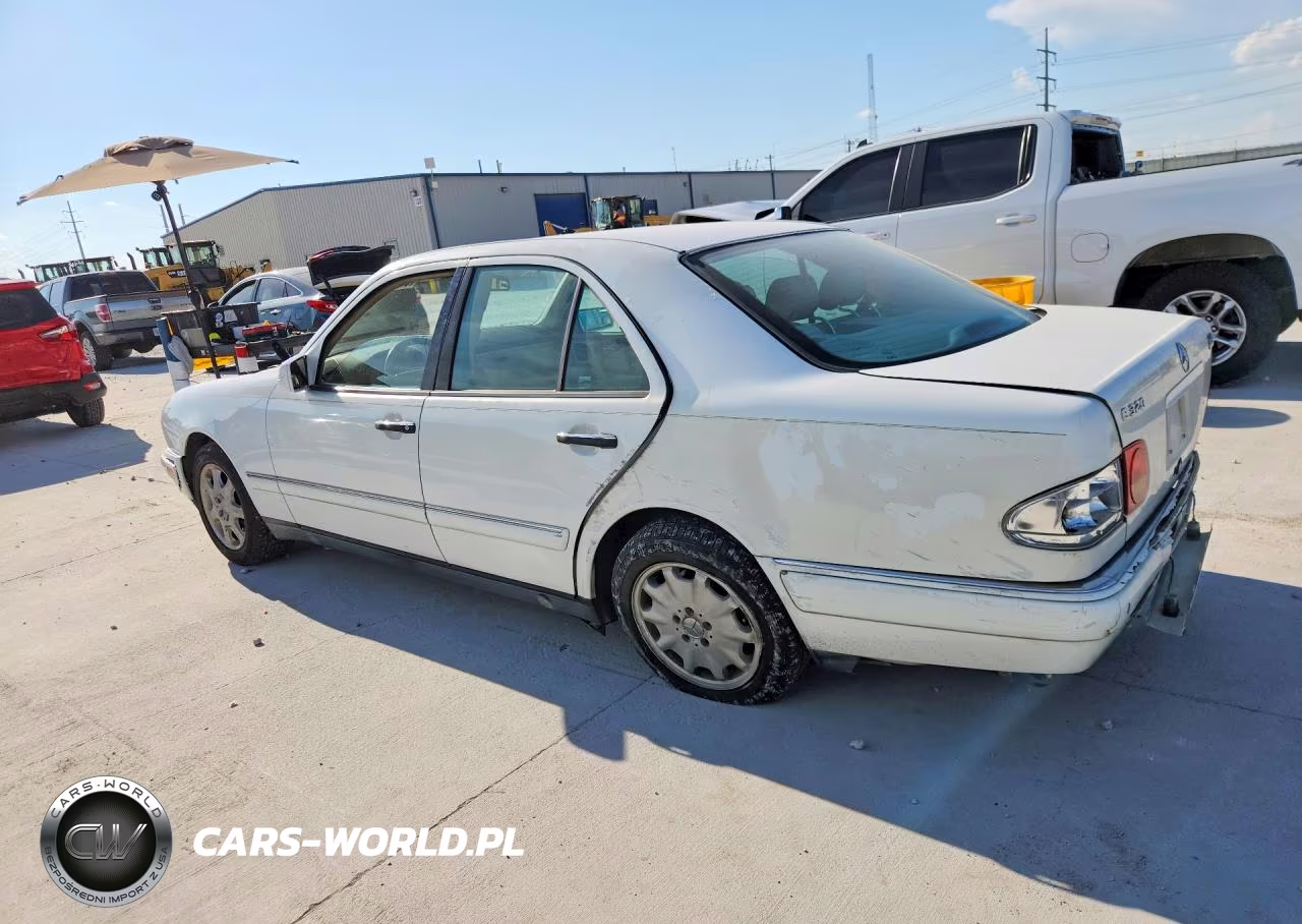 1999 Mercedes-Benz E 320 VIN:WDBJF65H0XA878292 - 2