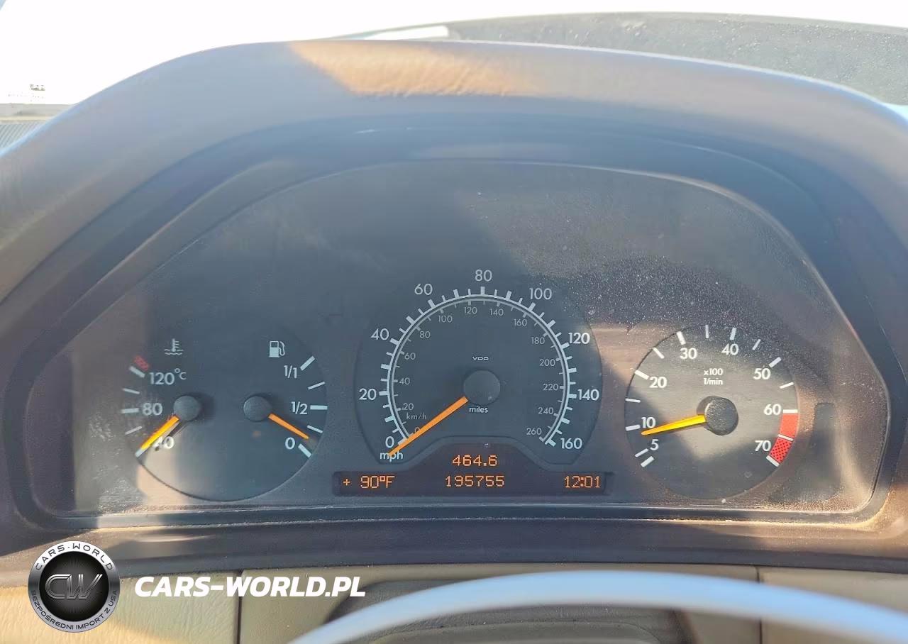 1999 Mercedes-Benz E 320 VIN:WDBJF65H0XA878292 - 9