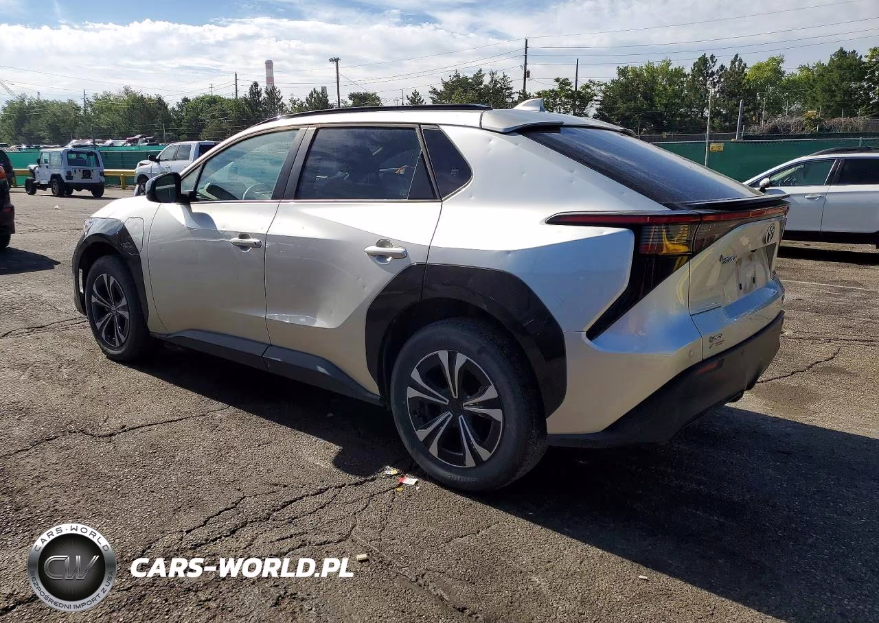 2024 Toyota Bz4X Xle VIN:JTMABACA3RA050780 - 2