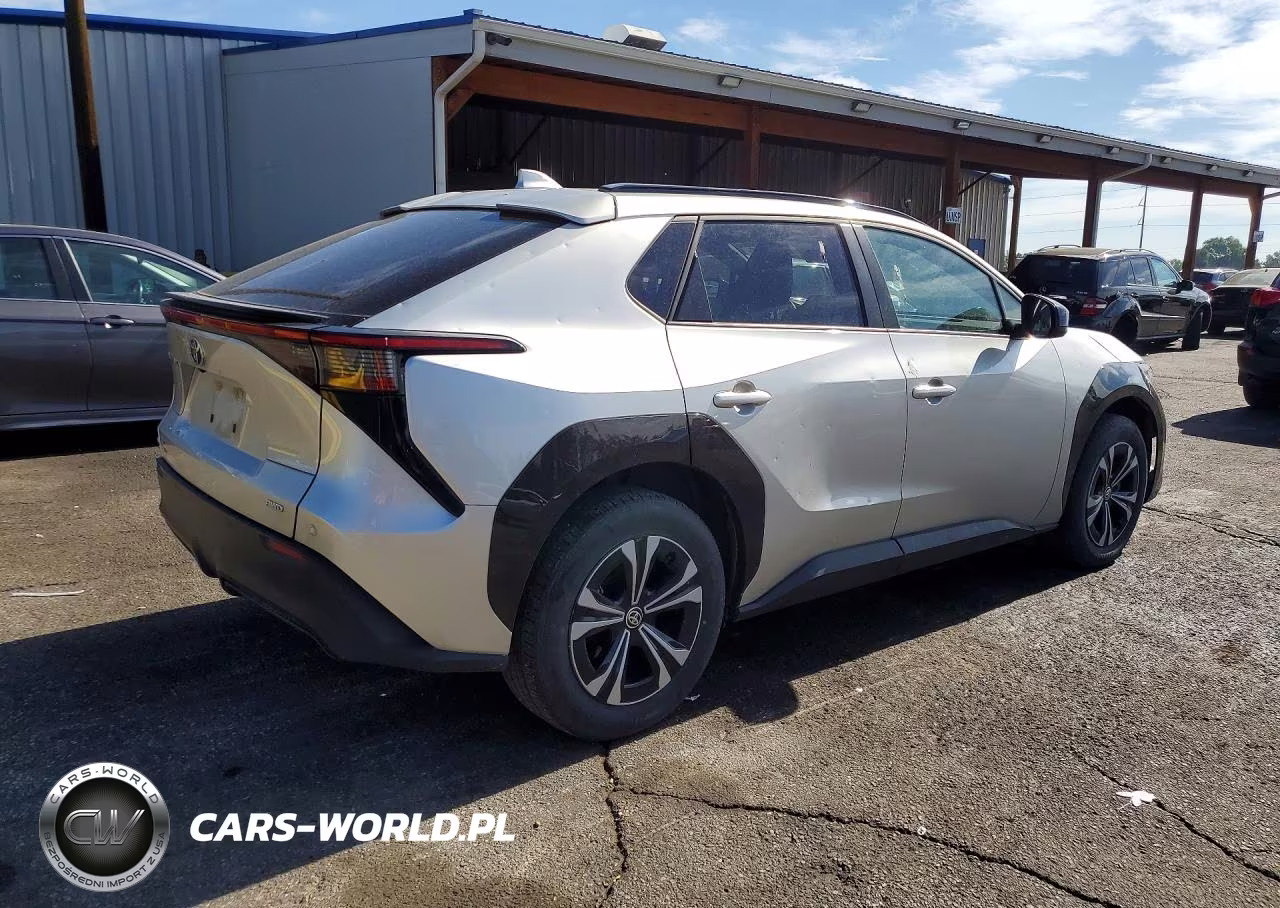 2024 Toyota Bz4X Xle VIN:JTMABACA3RA050780 - 3