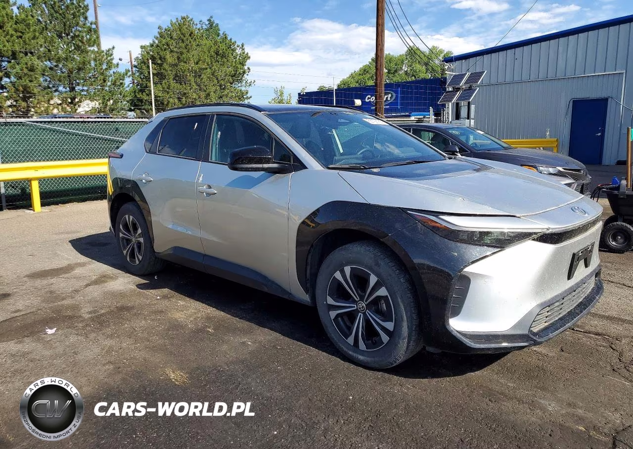 2024 Toyota Bz4X Xle VIN:JTMABACA3RA050780 - 4
