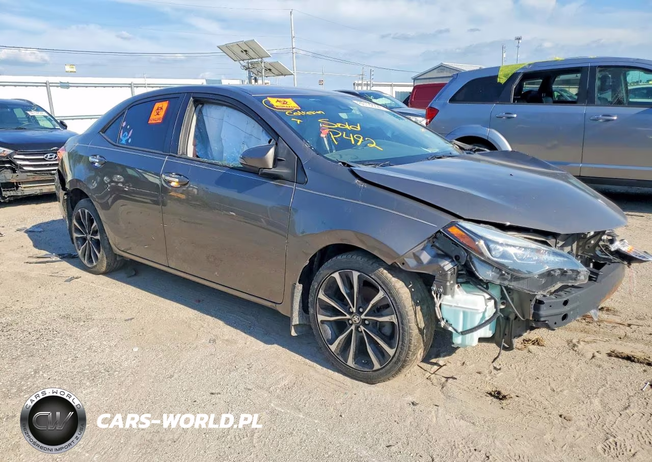 2018 Toyota Corolla Se VIN:2T1BURHE9JC977047 - 4