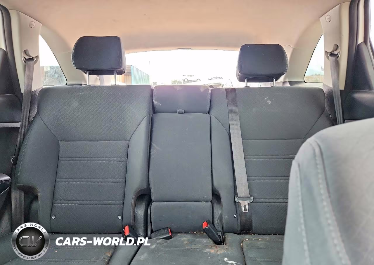 2019 Kia Sorento Lx V6 VIN:5XYPGDA52KG514473 - 10
