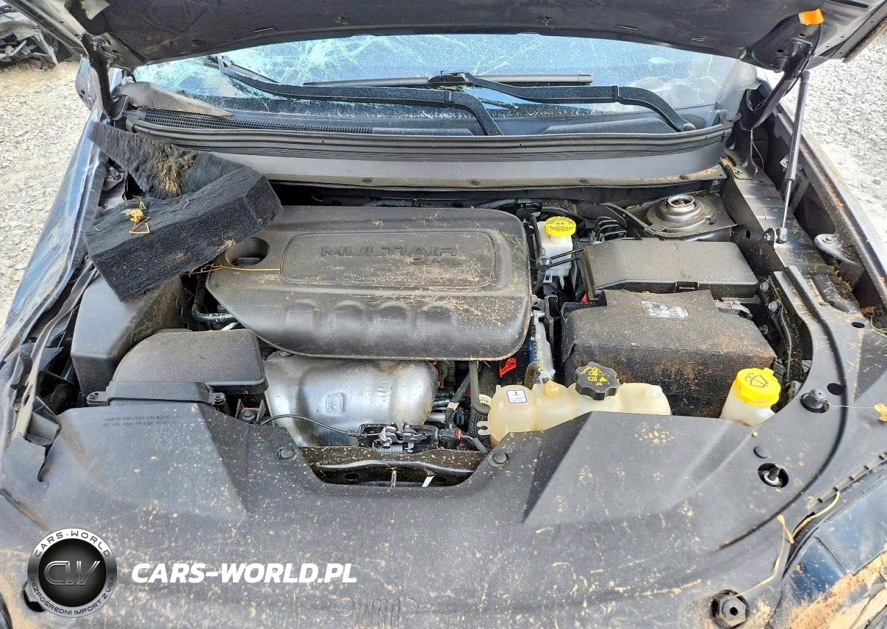 2020 Jeep Cherokee Latitude Plus VIN:1C4PJLLB2LD586210 - 12