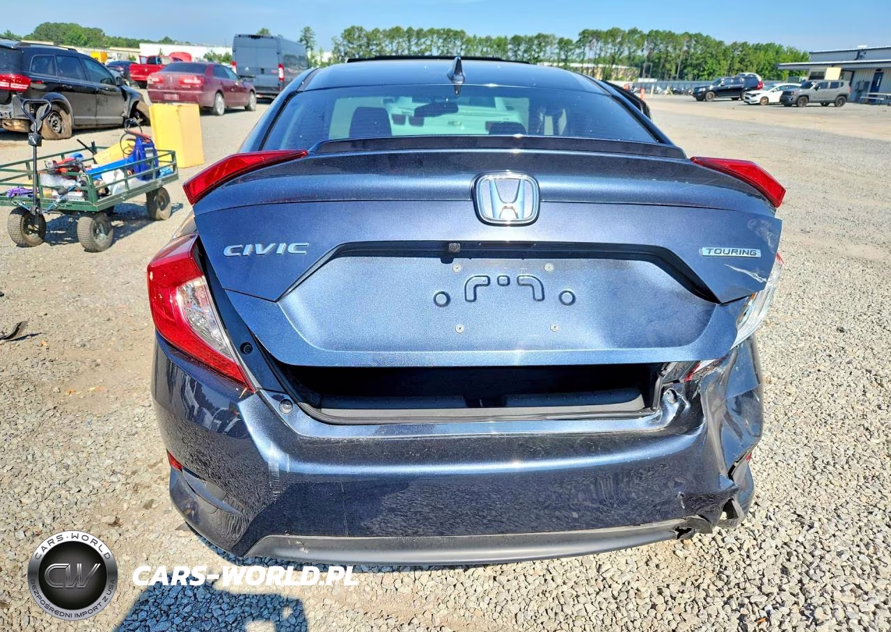 2016 Honda Civic Touring VIN:19XFC1F93GE005871 - 6