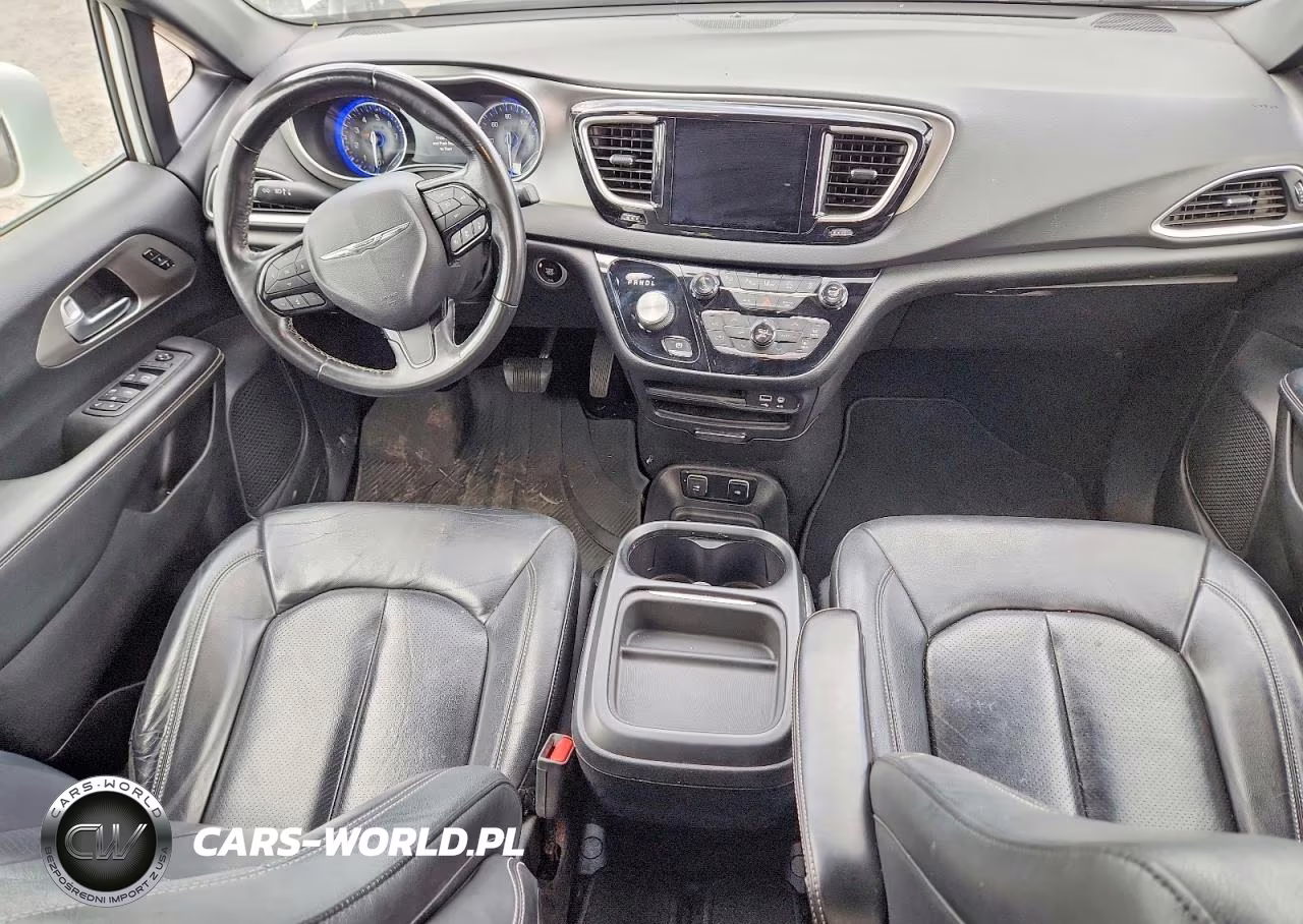 2020 Chrysler Pacifica Touring L VIN:2C4RC3BG7LR267821 - 8