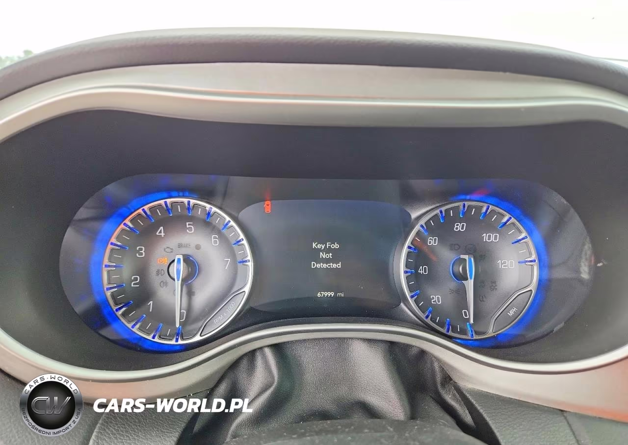 2020 Chrysler Pacifica Touring L VIN:2C4RC3BG7LR267821 - 9