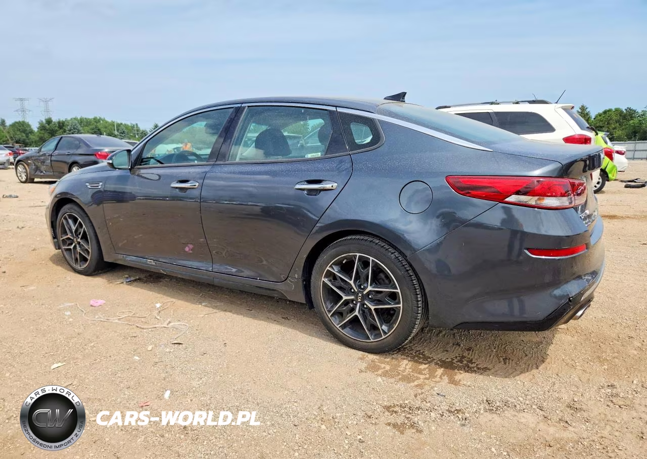 2020 Kia Optima Special Edition VIN:5XXGT4L37LG448614 - 2