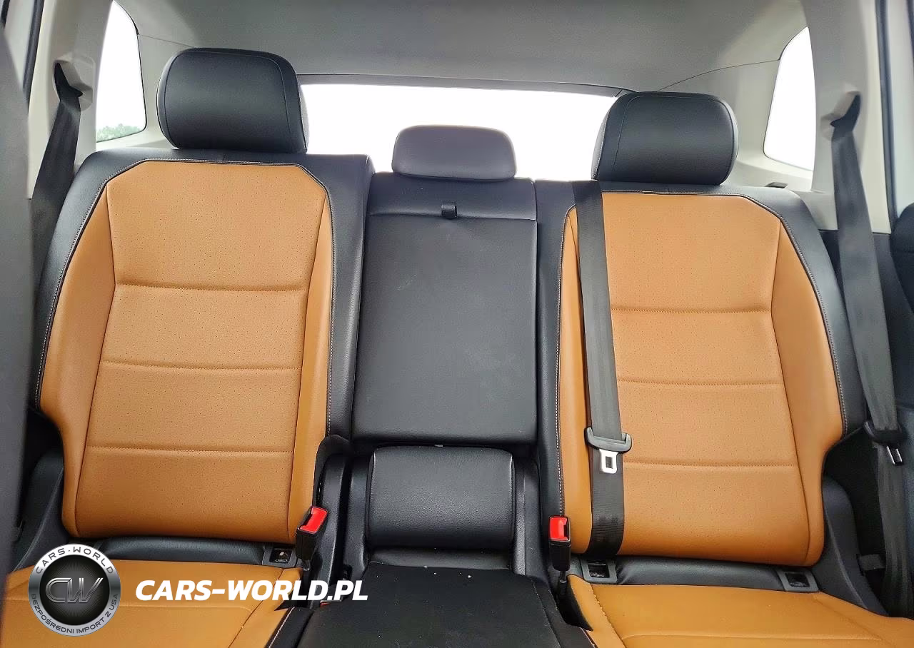 2019 Volkswagen Tiguan Se VIN:3VV2B7AX8KM194320 - 10