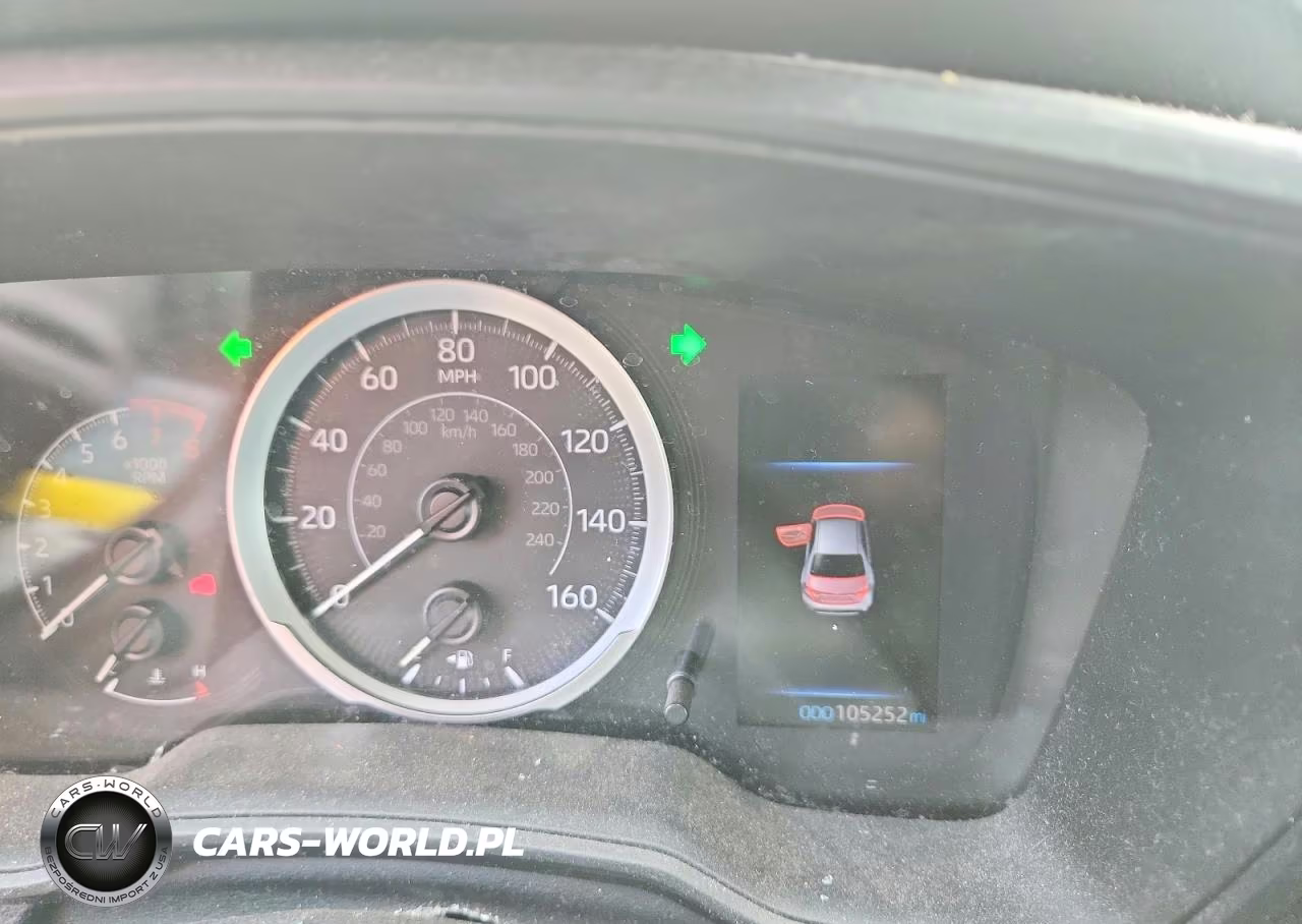 2021 Toyota Corolla Le VIN:5YFEPMAE9MP220557 - 9