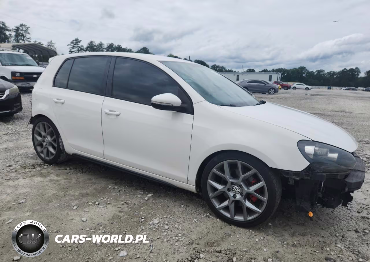 2013 Volkswagen Gti VIN:WVWHV7AJ2DW129994 - 4