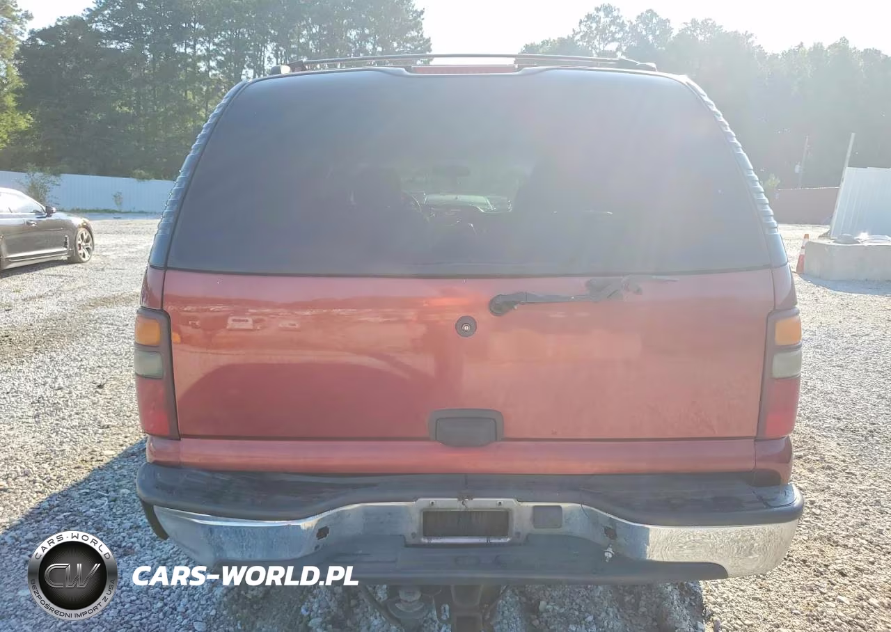 2002 Chevrolet Tahoe C1500 VIN:1GNEC13VX2R216583 - 6
