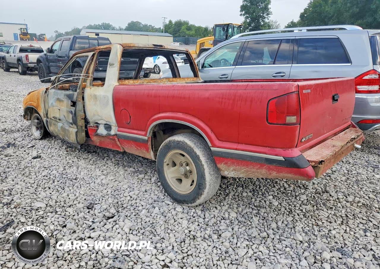 1996 Chevrolet S Truck S10 VIN:1GCCS19X9TK177572 - 2