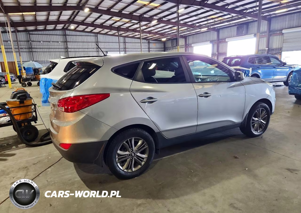 2015 Hyundai Tucson Gls VIN:KM8JT3AF9FU051722 - 3