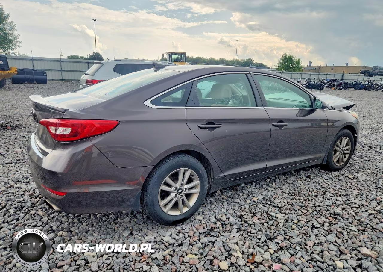 2016 Hyundai Sonata Se VIN:5NPE24AFXGH289864 - 3