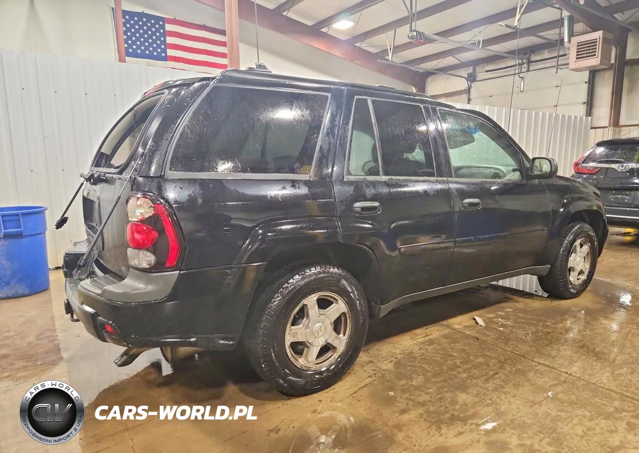 2006 Chevrolet Trailblazer Ls VIN:1GNDT13S762266048 - 3