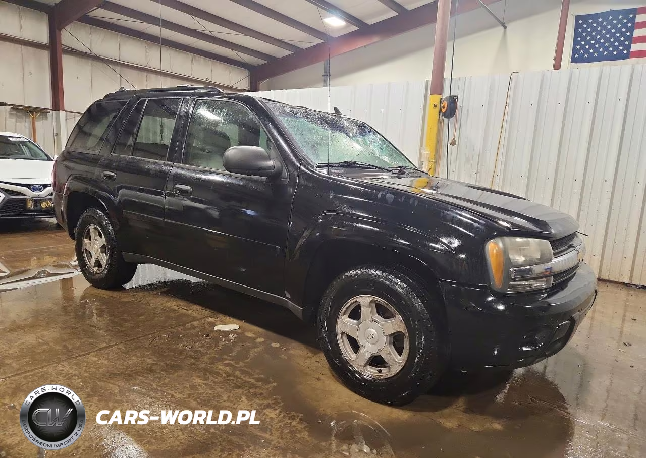 2006 Chevrolet Trailblazer Ls VIN:1GNDT13S762266048 - 4