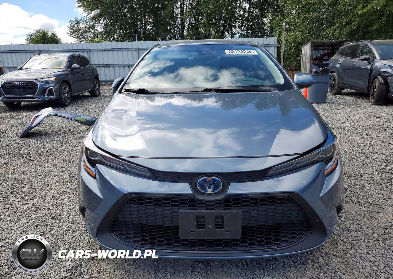 2022 Toyota Corolla Le VIN:JTDEAMDE4N3004400 - 5