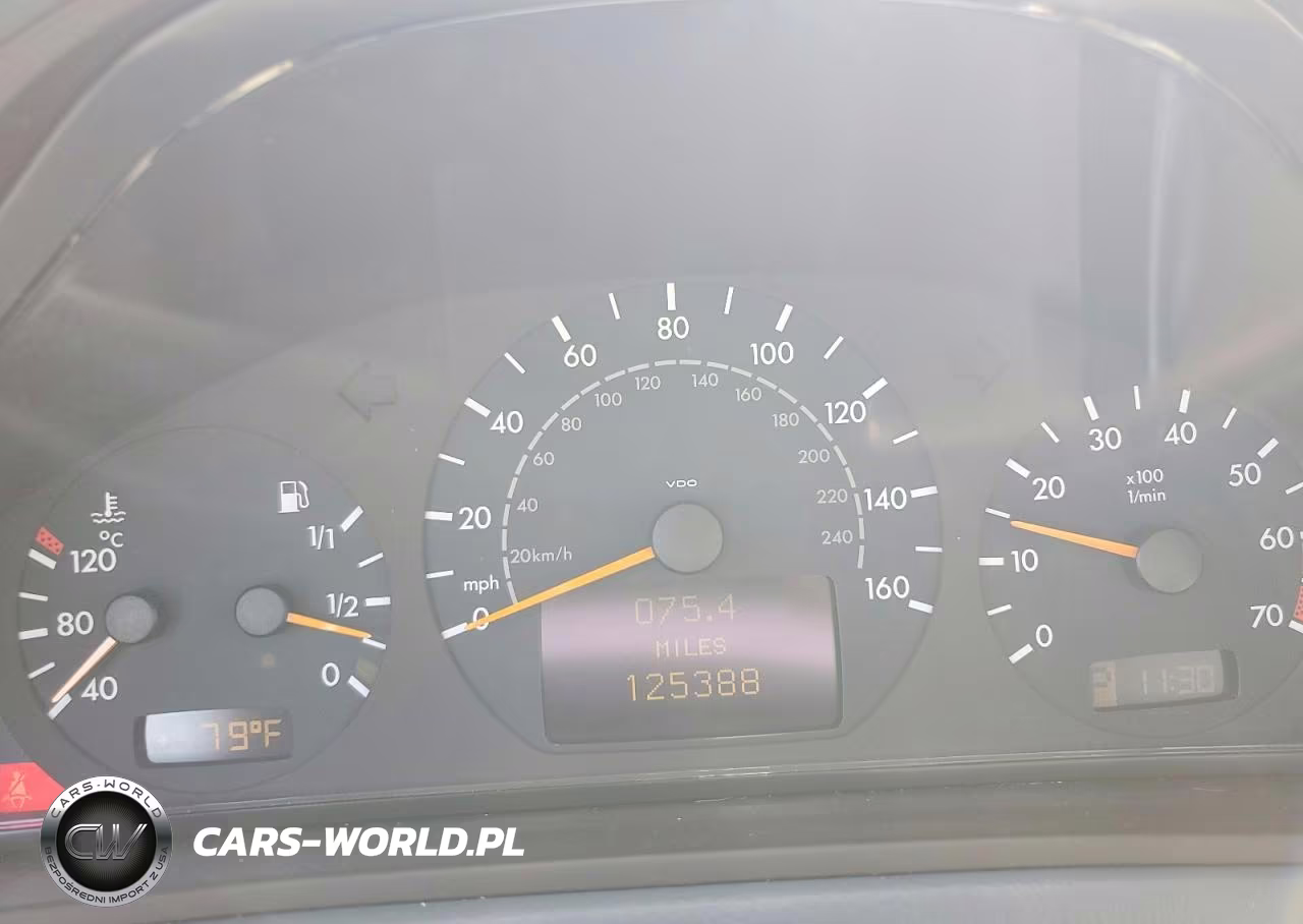 2002 Mercedes-Benz Clk 320 VIN:WDBLJ65G42T122122 - 9
