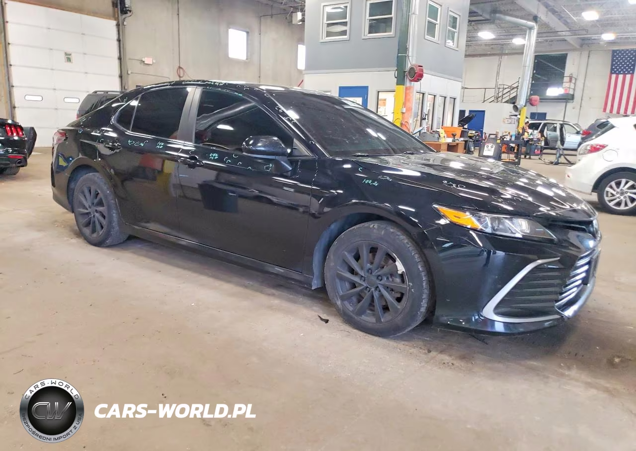 2021 Toyota Camry Le VIN:4T1C11BK0MU033444 - 4