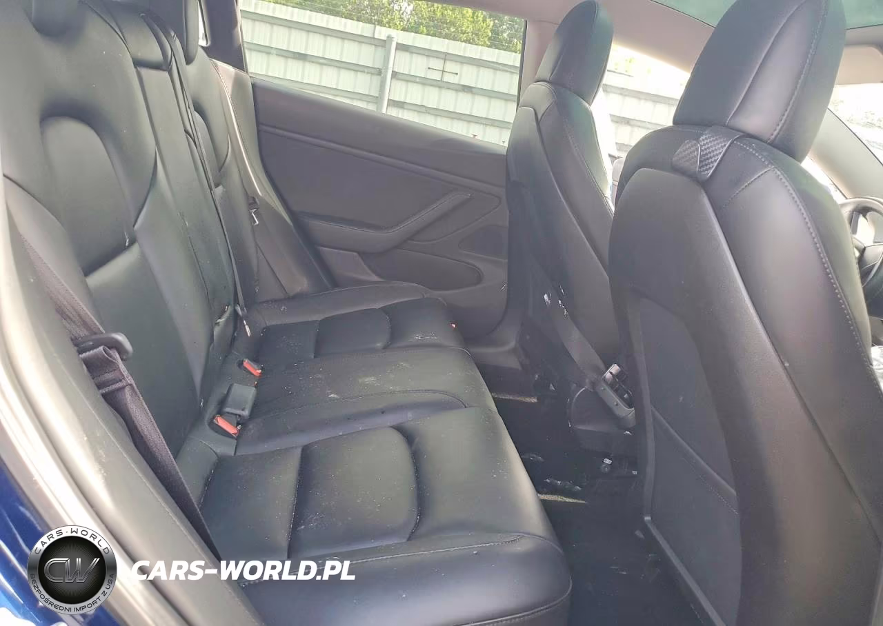 2019 Tesla Model 3 VIN:5YJ3E1EBXKF365546 - 11